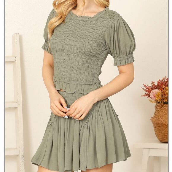 Matching Set Olive Gr Smocked TopSkirt Feminine Frilly Sweet S M - Picture 1 of 6